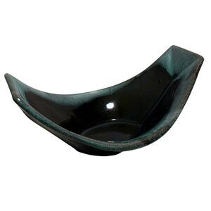 Evangeline Pottery Curved Bowl Vintage Unique Design 7.5 x 5" MCM Canada Vintage